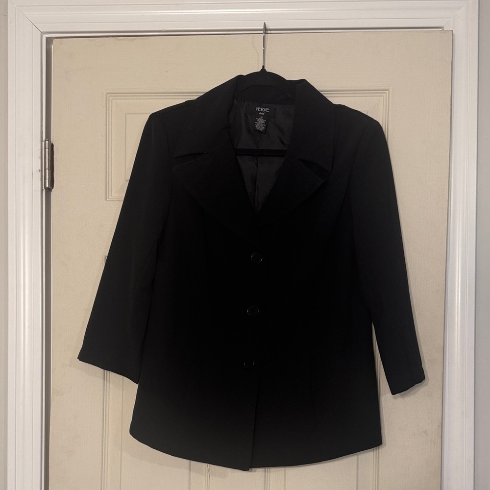 Verve Ami Classic Black Blazer